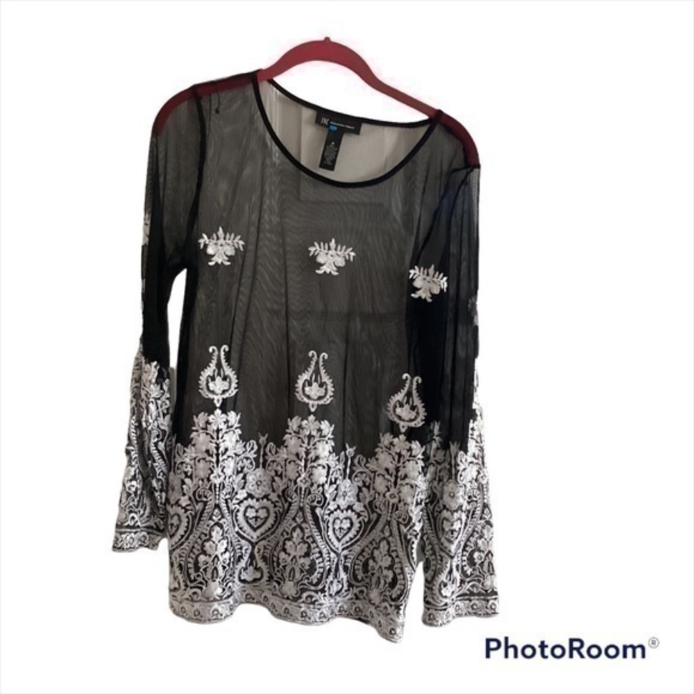 INC BLACK SHEER TOP SIZE MED